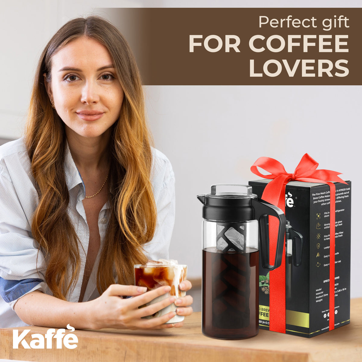 Illustrated instructions showing how to prepare cold brew coffee using the Kaffé pitcher and removable filter