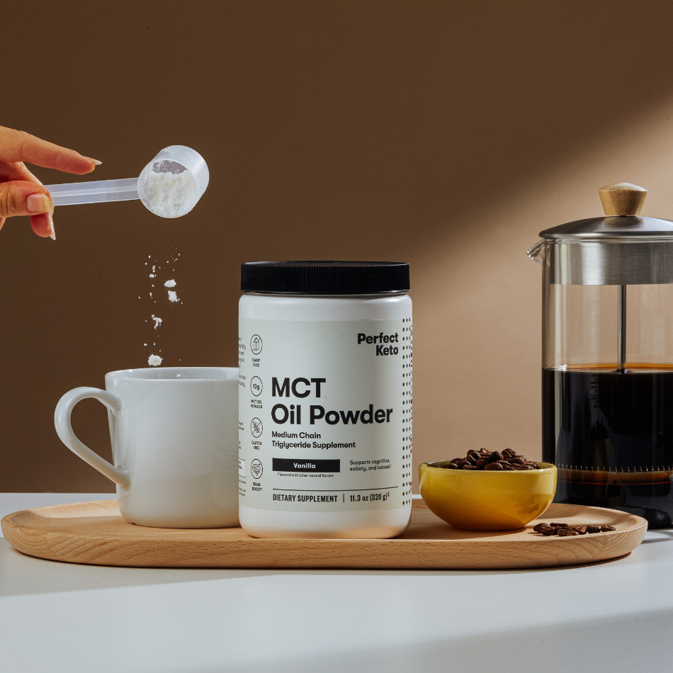 Vanilla MCT Oil Powder with Coffee
