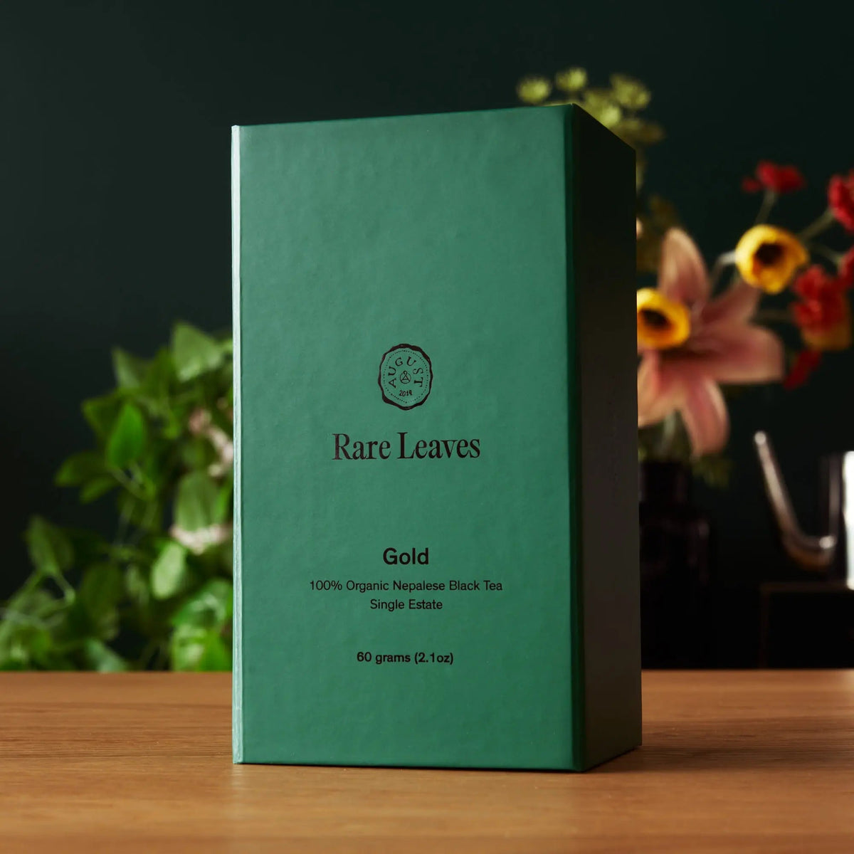 Rare Leaves Gold premium Nepalese black tea gift packaging in green box
