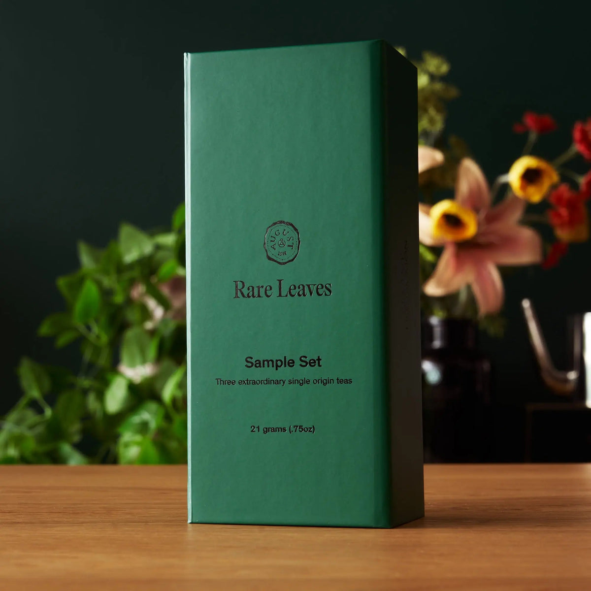 August Rare Leaves premium loose leaf tea sampler gift set in elegant green presentation box

